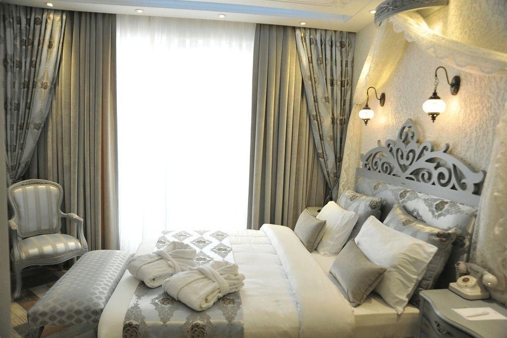 Ayna Hotel Истанбул Екстериор снимка